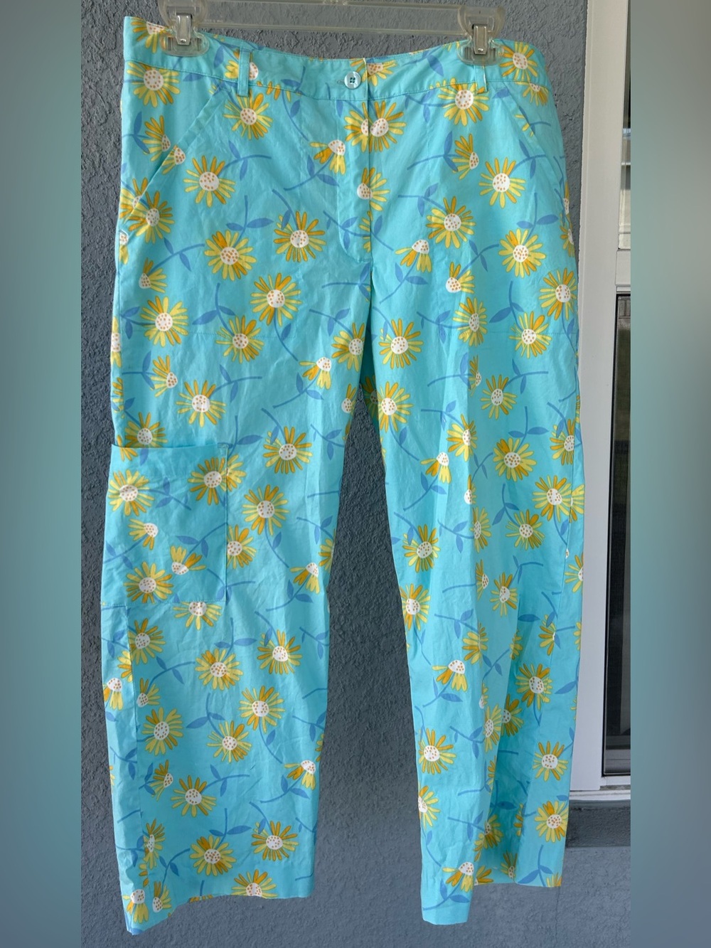 Vintage Y2K Lilly Pulitzer Size 10 Daisy Floral Cargo Capri  Crop Pants Pockets